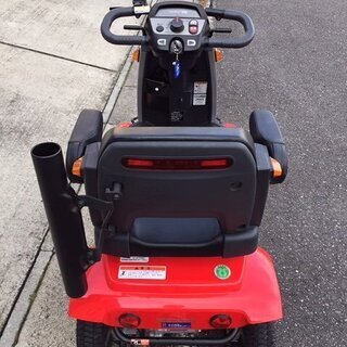 ホンダ　モンパルML200 中古　電動セニアカー　プライマリーレッドの画像