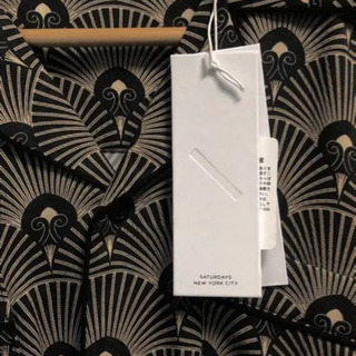 柄シャツ【未使用新品】の画像