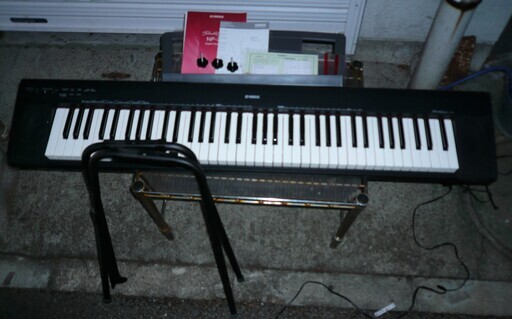 ☆ヤマハ YAMAHA NP-30 Portable Grand 電子ピアノ スタンド（L
