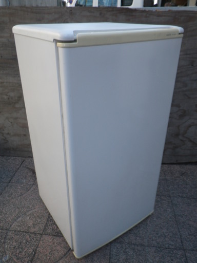 ■配達可■格安2000円■サンヨー 小型1ドア 75L 冷凍冷蔵庫 2010年製 動作品
