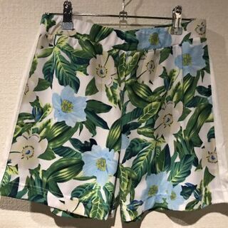 ボタニカル柄メッシュパーカー&ショートパンツセットの画像