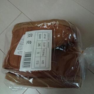 ムートン新品子供用17センチ①の画像