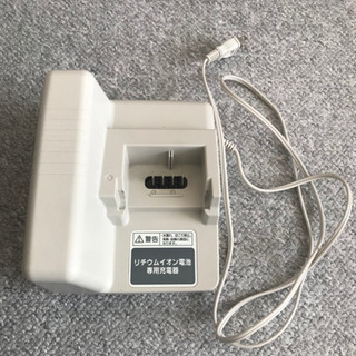 パナソニック バッテリーと充電器のセットの画像