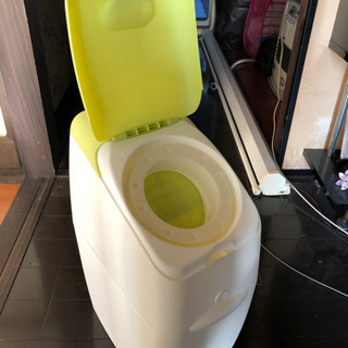 おむつ入れの画像