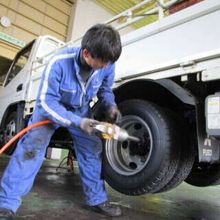 ★★未経験大歓迎★★メカニック募集♪♪福利厚生充実で働きやすい職場です◆◆整備士求人◆◆の画像