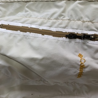 コロンビアの防風撥水シャツの画像