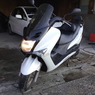 【引き取り先が決まりました】マジェスティ125FI　低走行5,000キロ台！　シート張替済　程度良し！　の画像