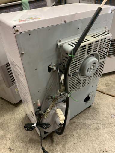 y636☆ 動作ok サンポット 2006年製 FF式石油ストーブ FFストーブ FF-541TS