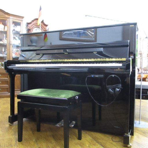 展示中　中古ピアノ2017年製（現行モデル）美品　C.ベヒシュタイン　コンサートレジデンス　クラシック118