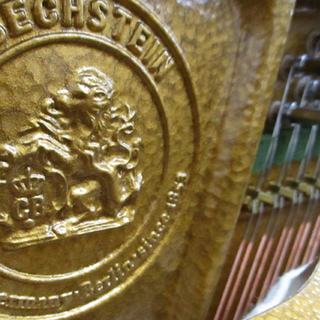 展示中　中古ピアノ2017年製（現行モデル）美品　C.ベヒシュタイン　コンサートレジデンス　クラシック118の画像