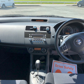 人気のコンパクトカー☆スズキ　スイフト‼️9万キロ代　内外装綺麗です‼️の画像