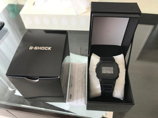 ほぼ新品　G-SHOCK DW-5600BB