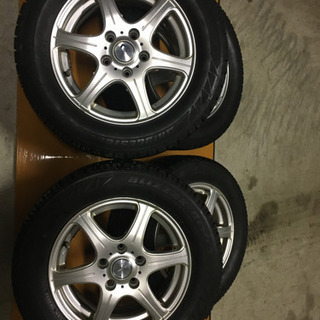 交渉中　195/65r15 15×6J スタッドレスタイヤ