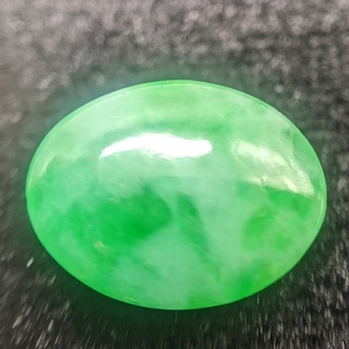 【鑑別付】最高級 天然 翡翠 2.426ct ミャンマー産 カボションカット ジェダイト ジェイド ルース 裸石 原石 ひすい ヒスイ ルースケース付 樹脂含浸なし 宝石鑑別書 中央宝石研究所【VI-14】の画像