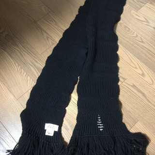 men's ニットマフラー  ベルギー製 (未使用に近い)の画像