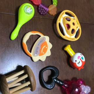 値下げします  赤ちゃん用 音の鳴るオモチャです