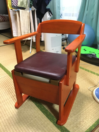 介護用椅子