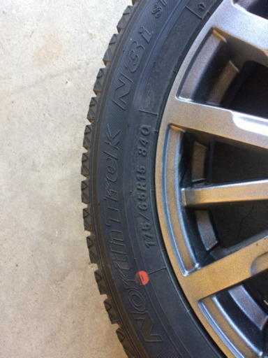 175/65R15 スタッドレスタイヤ・ホイール ヴイッツほか