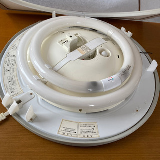 照明器具シーリングライト　TOSHIBAの画像
