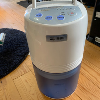 【最終値下げ】ZOJIRUSHI 除湿乾燥機
