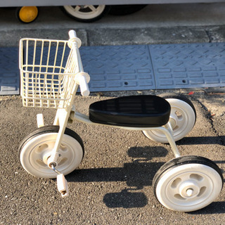 (取引中)無印良品の三輪車　復刻タイプ　カゴつき