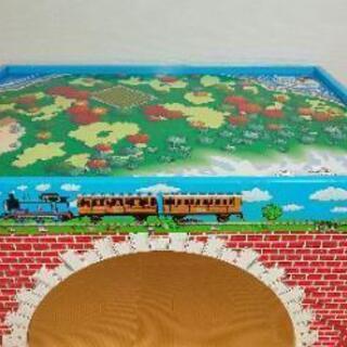 トーマス プレイテーブル 値下げしました