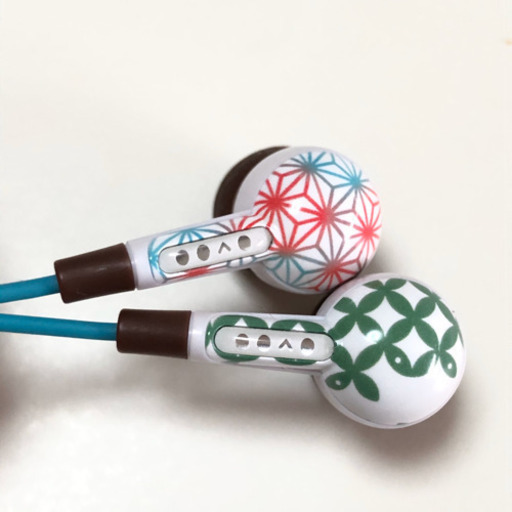 可愛いkotoriのBluetoothイヤホン