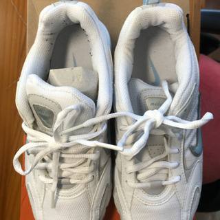 NIKE ランニングシューズ　23.5cm used✨美品の画像