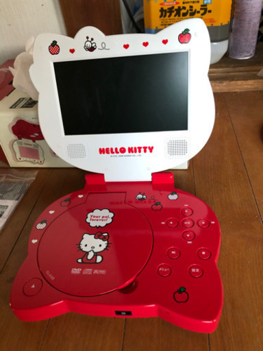 ハローキティ‼️ DVDプレーヤー、小型扇風機
