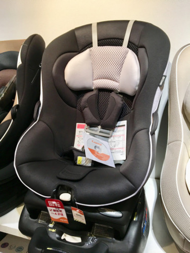 ■店頭引取限定■コンビ 回転式チャイルドシート ゼウスターン 〜7kgから