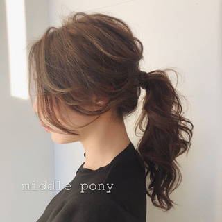 自分磨き！ヘアアレンジ教室！今風なラフなヘアアレンジの画像