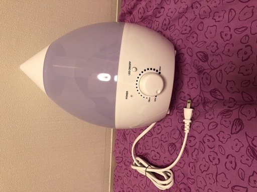 値下げ！11/28まで！値段交渉ok!LEDライト付きオシャレ大容量加湿器