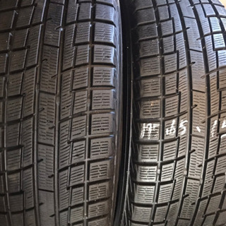 195-65/15 Yokohamaスタッドレスタイヤ