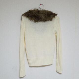 ＊新品＊ ニットカーディガン Mの画像