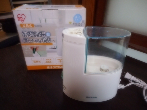 【リサイクルサービス八光、田上店 】アイリスオーヤマ IRISOHYAMA SHM-100U ホワイト/グリーン [加湿器 加熱式 卓上用]2013年製