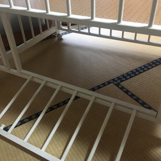 【商談中】ベビーベッドの画像