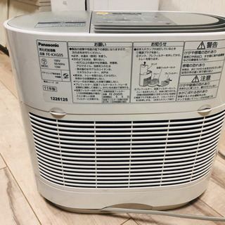 PANASONIC 気化式加湿器の画像