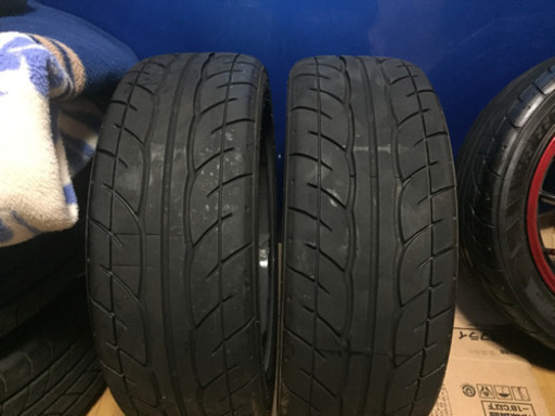 希少なエンケイホイール5.5jで07ネオバ付きでカッコいいです！14インチで軽などにぴったりです！