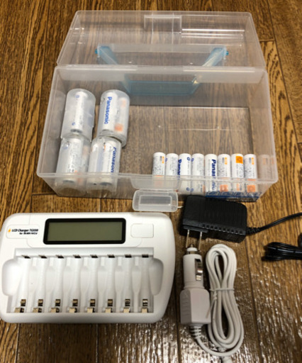 エネループ電池と充電器
