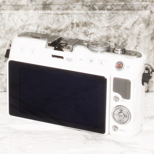 ★極上美品＆スマホ転送★オリンパス E-PL3 純正レンズキット