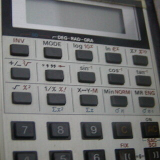 小さい関数電卓 CASIO FX-78の画像