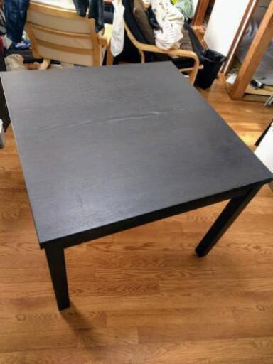 ダイニングテーブル　IKEA