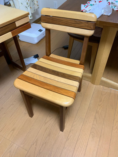 椅子、テーブル