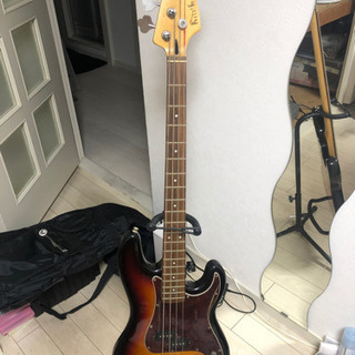 PhotoGenic エレキベース　中古
