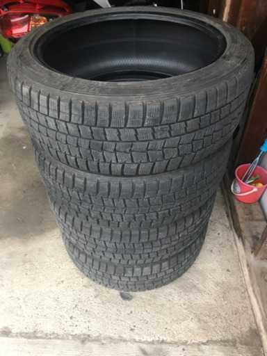ダンロップ225/45r19 スタッドレス