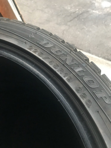 ダンロップ225/45r19 スタッドレス