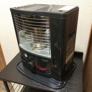 美品 2013年製 トヨトミ 石油ストーブ