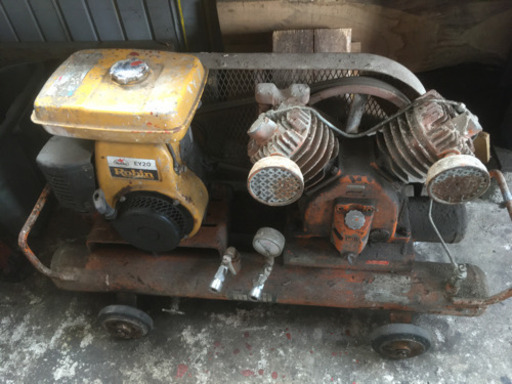 エンジンコンプレッサー▲タイヤ交換！エアーダスター！塗装に！値下げ交渉！エアーインパクトなどに