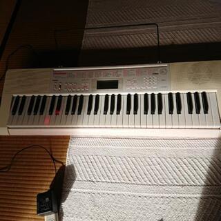電子ピアノ