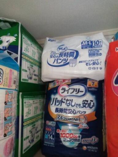 介護用オムツ、パンツ、パット